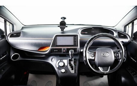 Toyota Sienta II, 2016 год, 1 449 000 рублей, 13 фотография