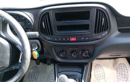 Fiat Doblo II рестайлинг, 2019 год, 882 000 рублей, 8 фотография