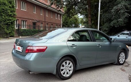 Toyota Camry, 2008 год, 950 000 рублей, 4 фотография