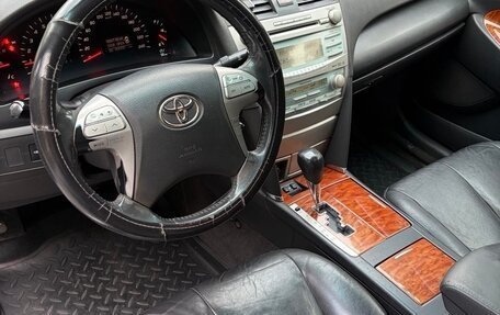 Toyota Camry, 2008 год, 950 000 рублей, 11 фотография