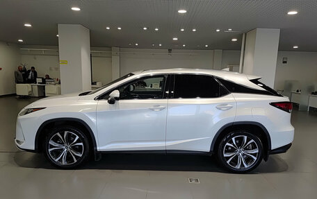 Lexus RX IV рестайлинг, 2020 год, 4 750 000 рублей, 12 фотография