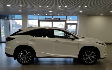 Lexus RX IV рестайлинг, 2020 год, 4 750 000 рублей, 8 фотография