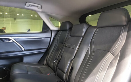 Lexus RX IV рестайлинг, 2020 год, 4 750 000 рублей, 16 фотография