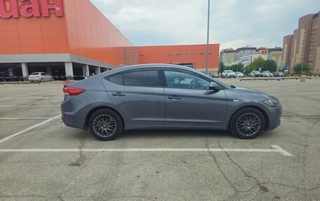 Hyundai Elantra VI рестайлинг, 2018 год, 1 400 000 рублей, 5 фотография