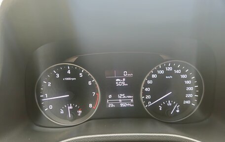Hyundai Elantra VI рестайлинг, 2018 год, 1 400 000 рублей, 10 фотография