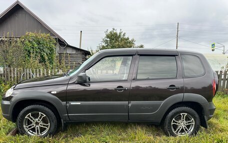 Chevrolet Niva I рестайлинг, 2012 год, 480 000 рублей, 2 фотография