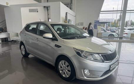KIA Rio III рестайлинг, 2014 год, 999 000 рублей, 3 фотография