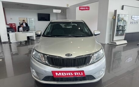 KIA Rio III рестайлинг, 2014 год, 999 000 рублей, 2 фотография