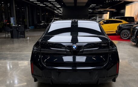 BMW 7 серия, 2026 год, 28 000 000 рублей, 4 фотография