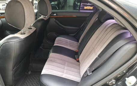 Toyota Avensis III рестайлинг, 2008 год, 880 000 рублей, 17 фотография