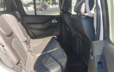 Nissan Pathfinder, 2011 год, 1 750 000 рублей, 13 фотография