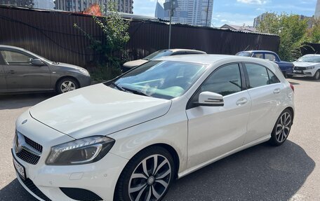 Mercedes-Benz A-Класс, 2014 год, 1 200 000 рублей, 2 фотография