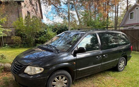Chrysler Voyager IV, 2004 год, 950 000 рублей, 1 фотография