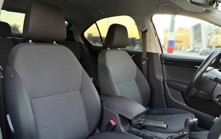 Skoda Octavia, 2017 год, 1 670 000 рублей, 10 фотография