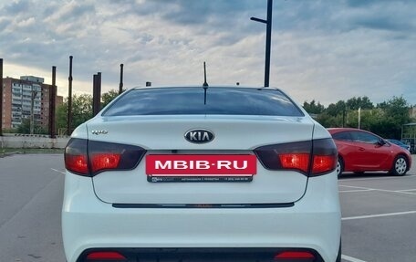 KIA Rio III рестайлинг, 2013 год, 699 000 рублей, 4 фотография