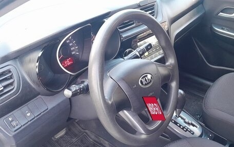 KIA Rio III рестайлинг, 2013 год, 699 000 рублей, 12 фотография