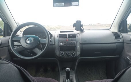 Volkswagen Polo IV рестайлинг, 2003 год, 230 000 рублей, 10 фотография