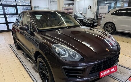 Porsche Macan I рестайлинг, 2015 год, 1 900 000 рублей, 2 фотография