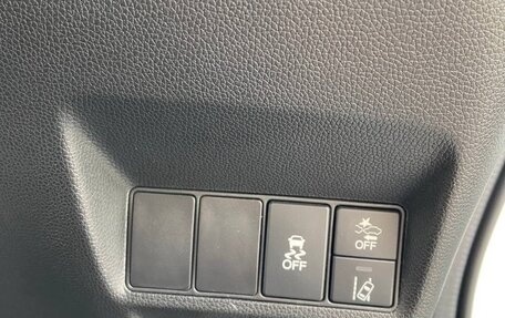 Honda Stepwgn IV, 2021 год, 2 750 000 рублей, 10 фотография