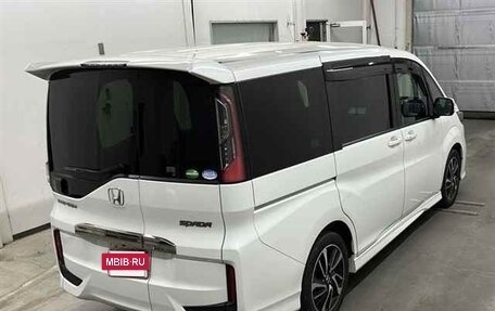 Honda Stepwgn IV, 2021 год, 2 750 000 рублей, 25 фотография