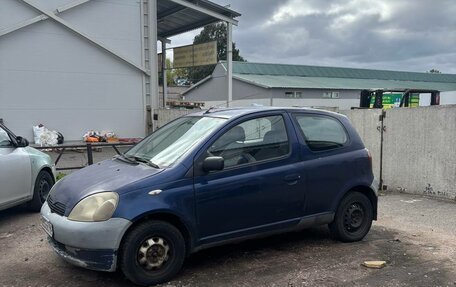 Toyota Yaris I рестайлинг, 1999 год, 195 000 рублей, 2 фотография