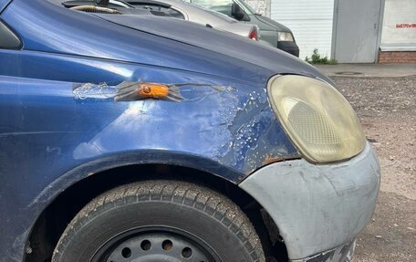 Toyota Yaris I рестайлинг, 1999 год, 195 000 рублей, 8 фотография