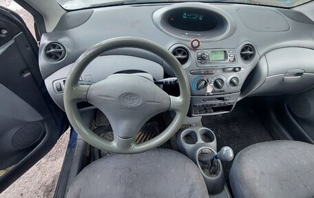 Toyota Yaris I рестайлинг, 1999 год, 195 000 рублей, 13 фотография