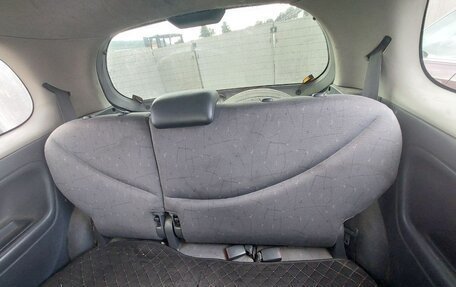 Toyota Yaris I рестайлинг, 1999 год, 195 000 рублей, 14 фотография