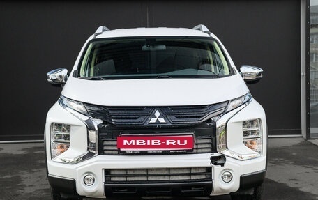 Mitsubishi Xpander, 2022 год, 2 190 000 рублей, 2 фотография