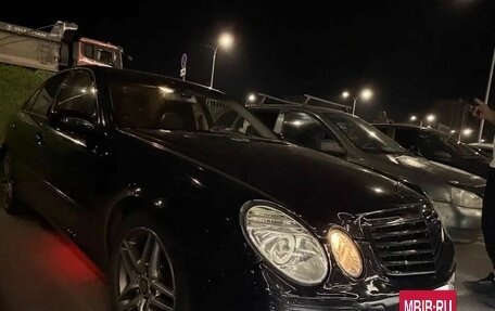 Mercedes-Benz E-Класс, 2003 год, 680 000 рублей, 4 фотография