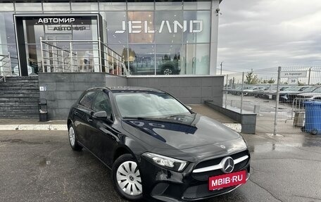 Mercedes-Benz A-Класс, 2020 год, 2 190 000 рублей, 3 фотография