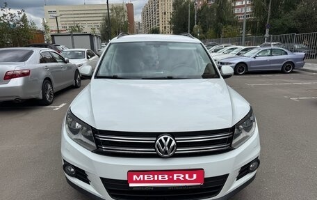Volkswagen Tiguan I, 2014 год, 1 399 000 рублей, 2 фотография