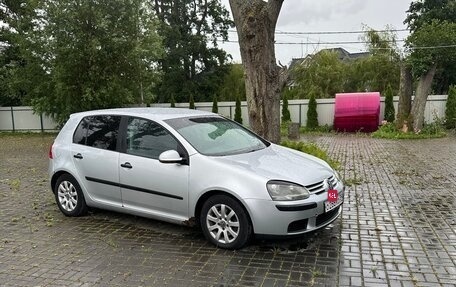 Volkswagen Golf V, 2003 год, 500 000 рублей, 3 фотография