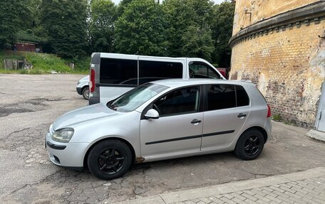 Volkswagen Golf V, 2003 год, 500 000 рублей, 8 фотография