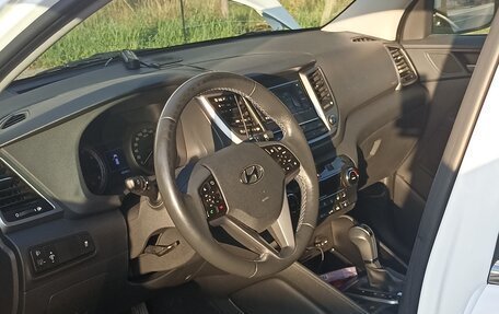 Hyundai Tucson III, 2016 год, 1 790 000 рублей, 6 фотография