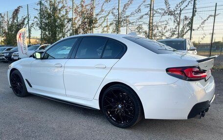 BMW 5 серия, 2021 год, 5 970 000 рублей, 5 фотография