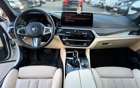 BMW 5 серия, 2021 год, 5 970 000 рублей, 9 фотография