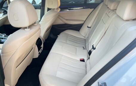 BMW 5 серия, 2021 год, 5 970 000 рублей, 10 фотография