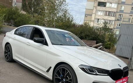 BMW 5 серия, 2021 год, 5 970 000 рублей, 16 фотография