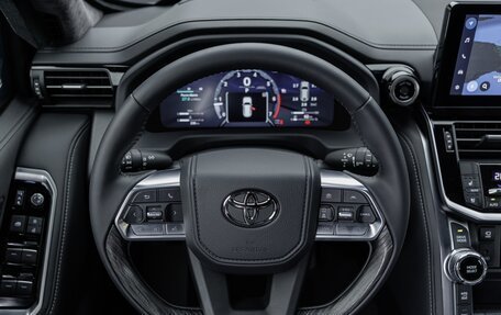 Toyota Land Cruiser, 2026 год, 28 200 000 рублей, 23 фотография