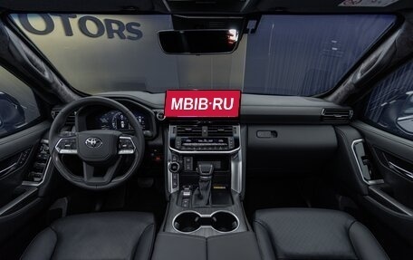 Toyota Land Cruiser, 2026 год, 28 200 000 рублей, 20 фотография