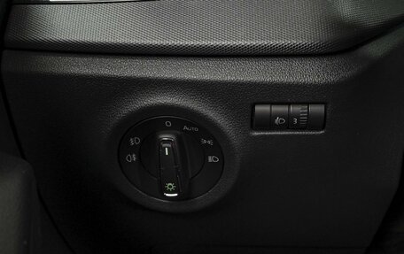 Skoda Rapid II, 2021 год, 1 585 000 рублей, 20 фотография