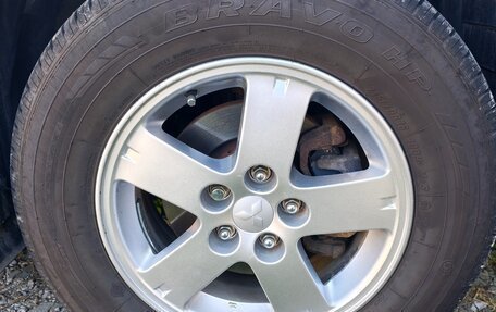 Mitsubishi Outlander III рестайлинг 3, 2010 год, 1 520 000 рублей, 9 фотография