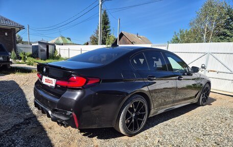 BMW 5 серия, 2019 год, 2 800 000 рублей, 5 фотография