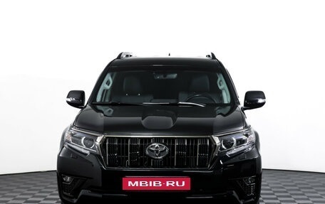 Toyota Land Cruiser Prado 150 рестайлинг 2, 2021 год, 6 400 000 рублей, 2 фотография