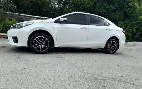 Toyota Corolla, 2013 год, 1 550 000 рублей, 5 фотография
