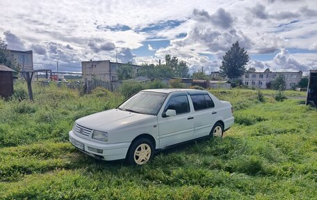 Volkswagen Vento, 1996 год, 375 000 рублей, 4 фотография