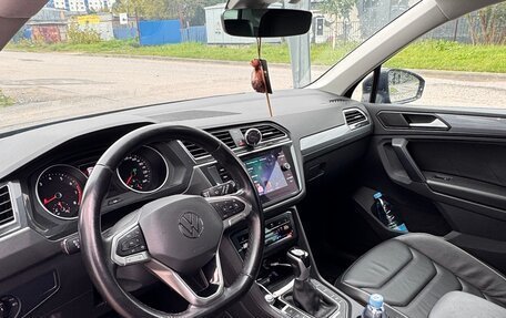 Volkswagen Tiguan II, 2021 год, 2 200 000 рублей, 7 фотография
