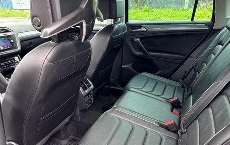 Volkswagen Tiguan II, 2021 год, 2 200 000 рублей, 10 фотография