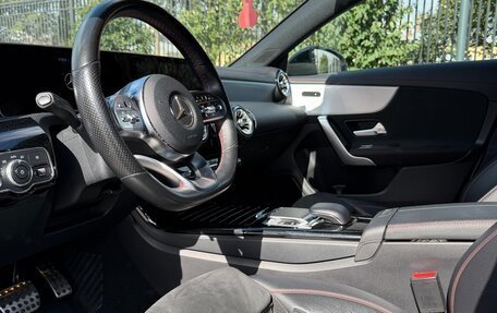 Mercedes-Benz CLA, 2019 год, 2 649 000 рублей, 8 фотография